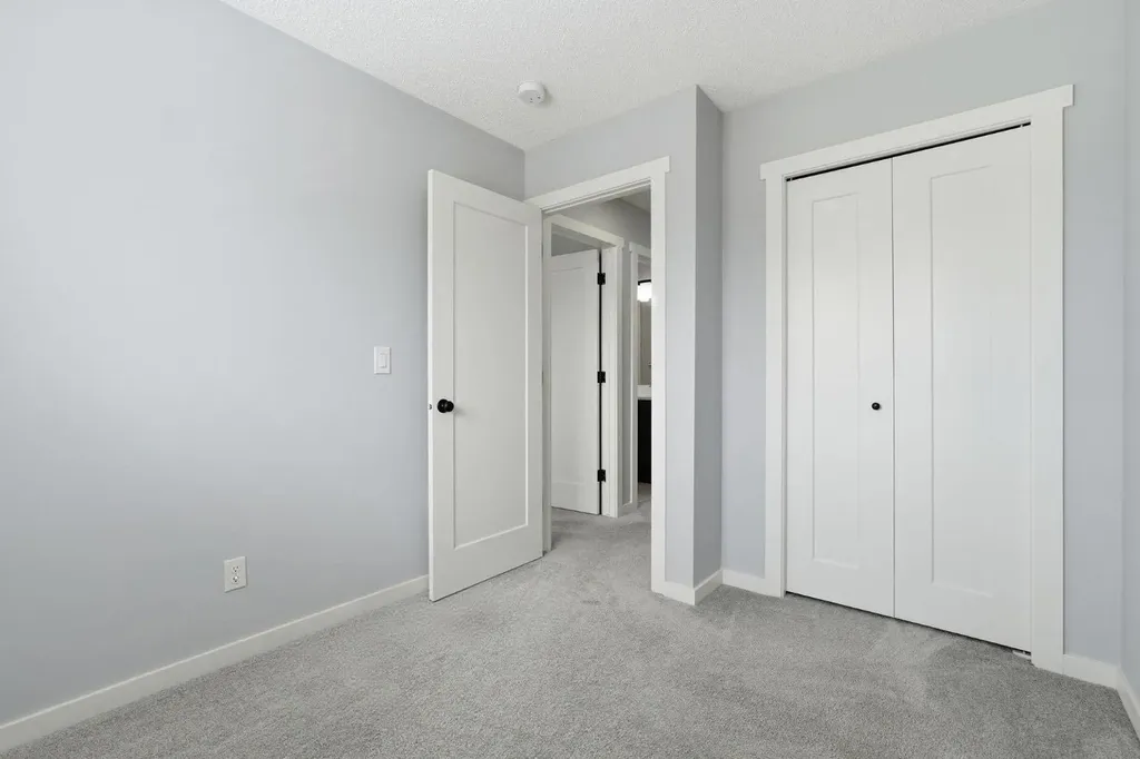 141 Belmont Drive SW Calgary AB T2X4Z7