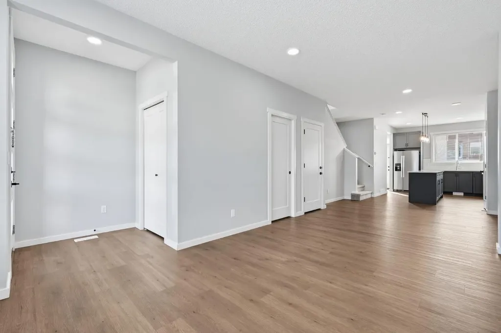 141 Belmont Drive SW Calgary AB T2X4Z7