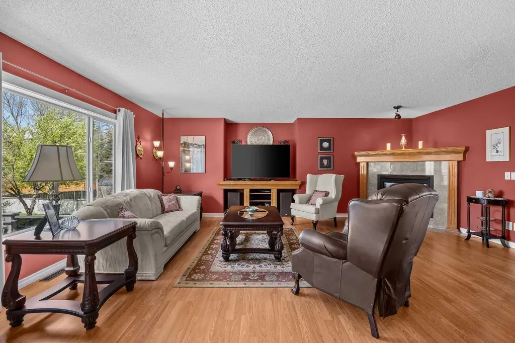 11178 Hidden Valley Drive NW Calgary AB T3A 6C7