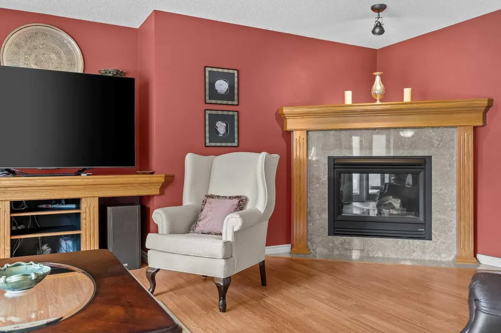 11178 Hidden Valley Drive NW Calgary AB T3A 6C7