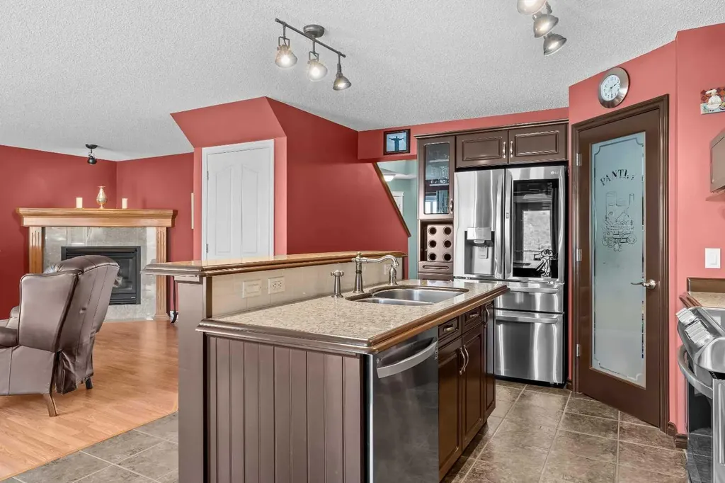 11178 Hidden Valley Drive NW Calgary AB T3A 6C7