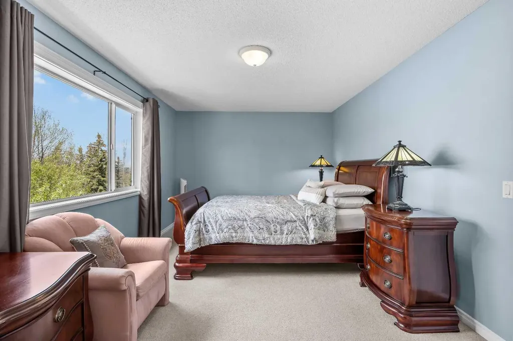 11178 Hidden Valley Drive NW Calgary AB T3A 6C7