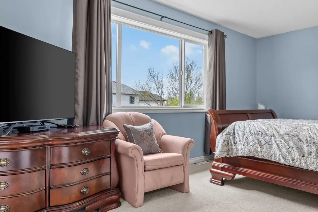 11178 Hidden Valley Drive NW Calgary AB T3A 6C7