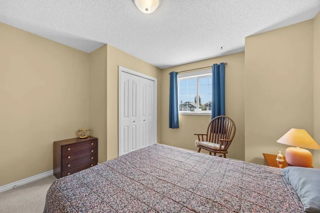 11178 Hidden Valley Drive NW Calgary AB T3A 6C7