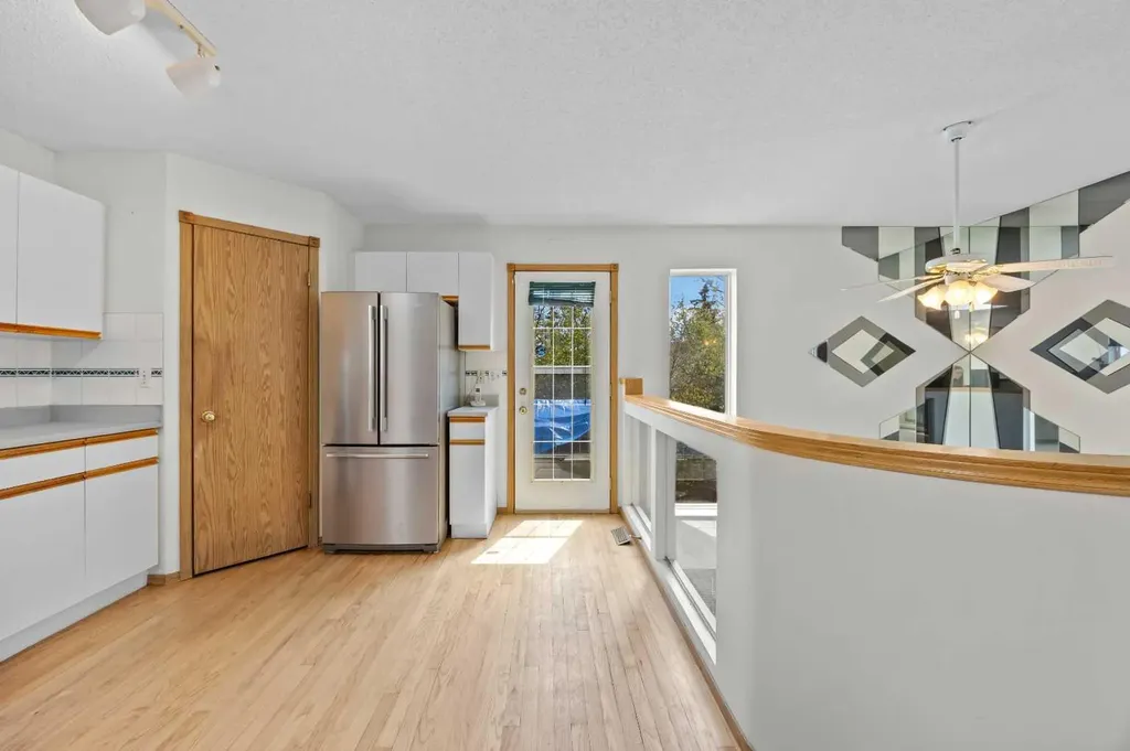 242 Hidden Spring Mews NW Calgary AB T3A 5N3