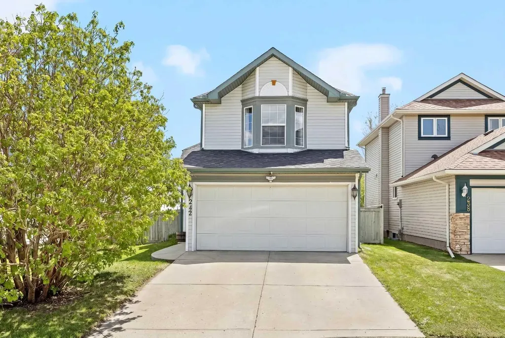 242 Hidden Spring Mews NW Calgary AB T3A 5N3