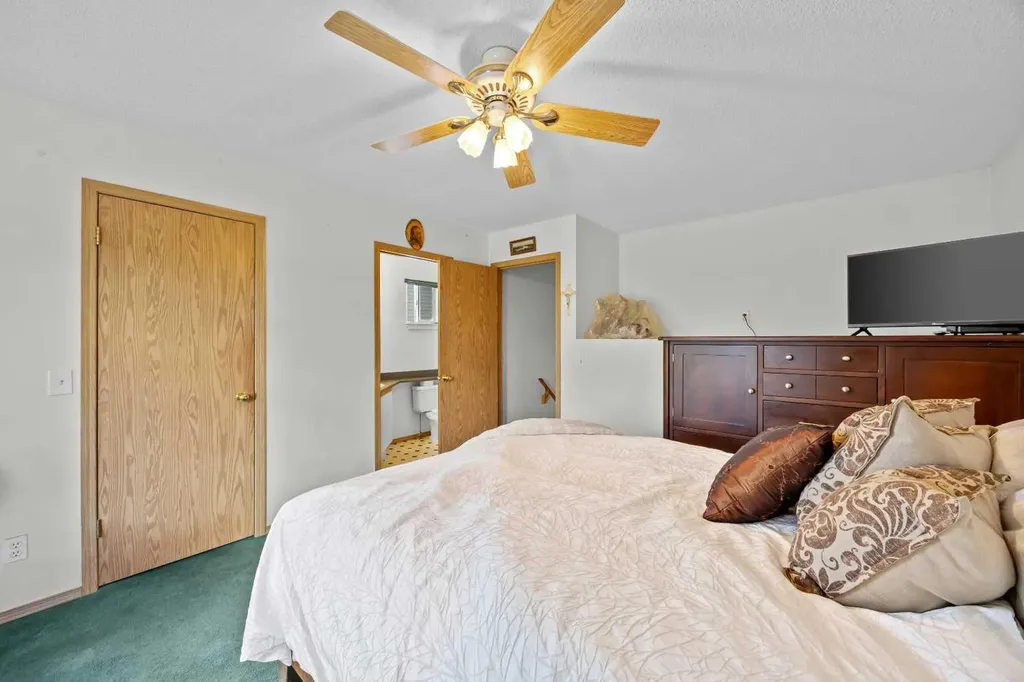 242 Hidden Spring Mews NW Calgary AB T3A 5N3