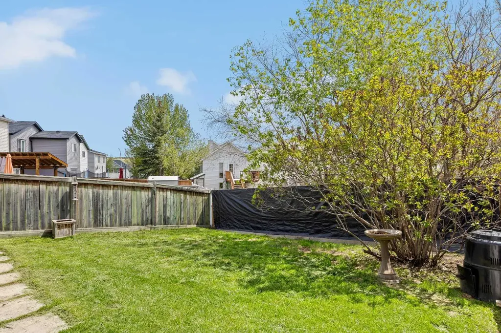 242 Hidden Spring Mews NW Calgary AB T3A 5N3