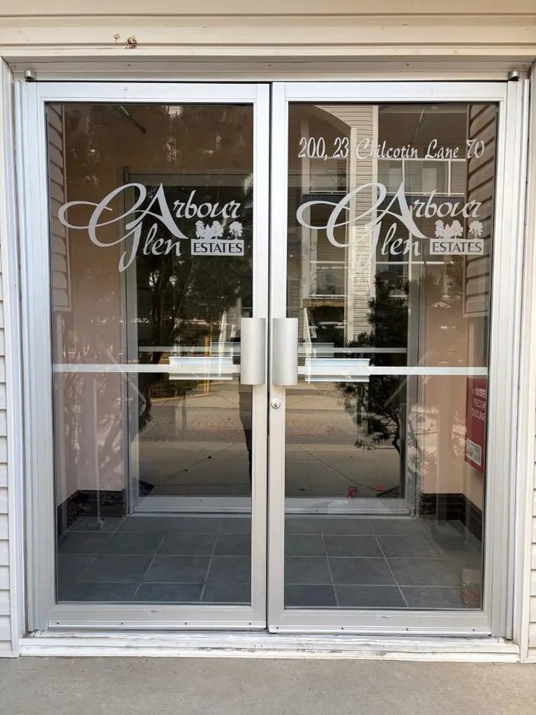 Lethbridge AB, 23 Chilcotin Lane W, Unit 233