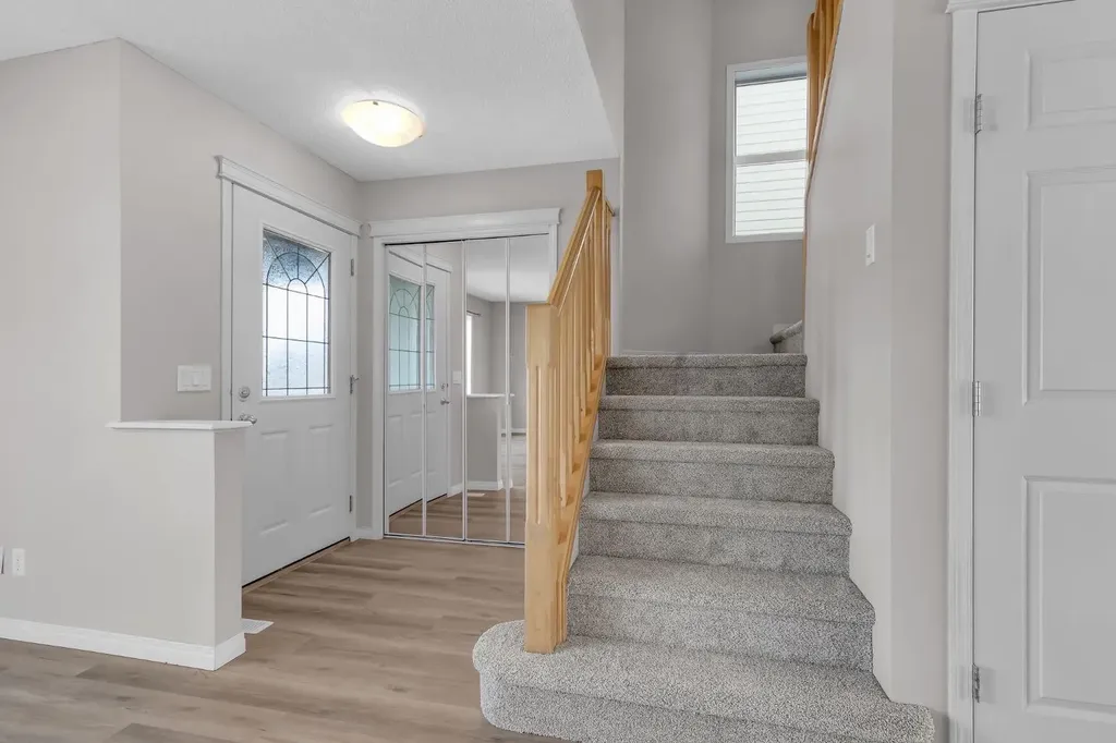 1813 Sagewood Link SW Airdrie AB T4B 3B3