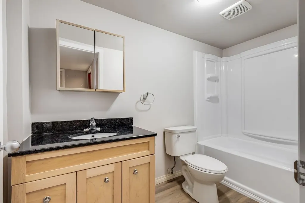 1813 Sagewood Link SW Airdrie AB T4B 3B3
