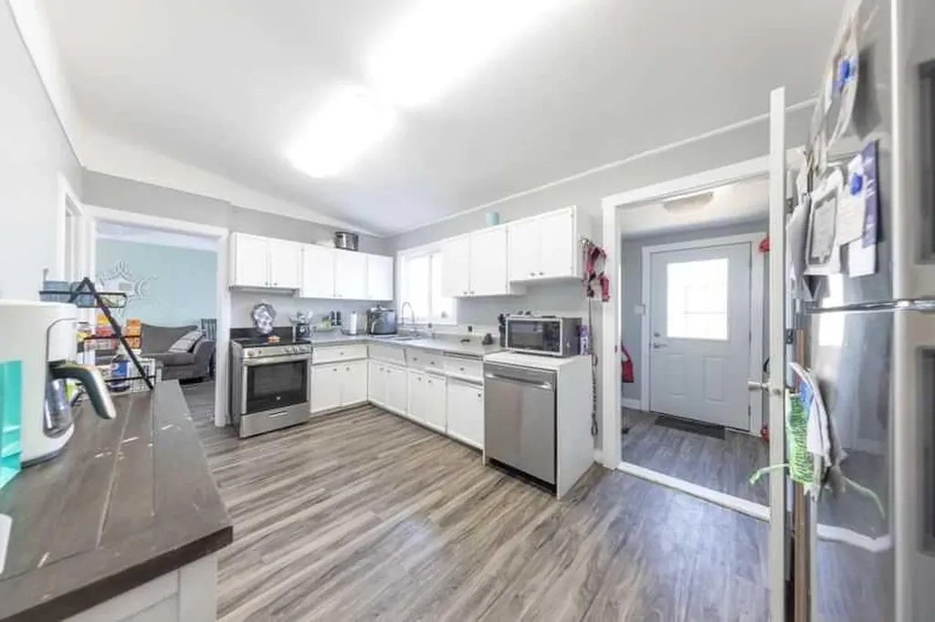 5308 57 Street Lloydminster AB T9V2A3