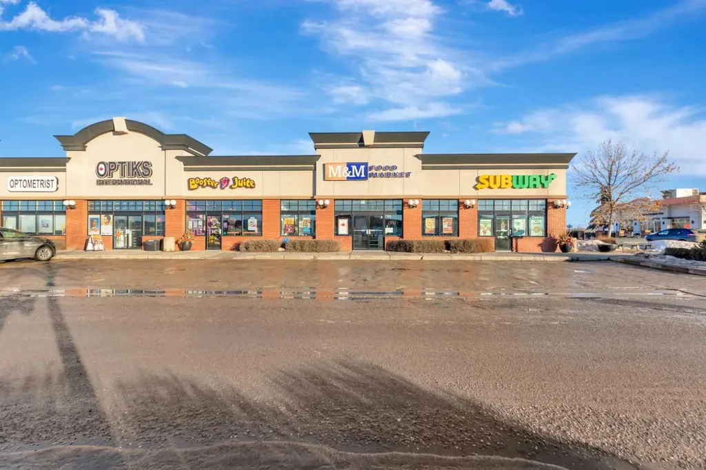 7303 44 Street Lloydminster AB T9V 2X1