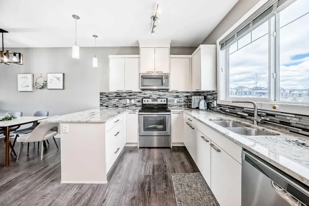 1651 Symons Valley Parkway NW Calgary AB T3P 0R9