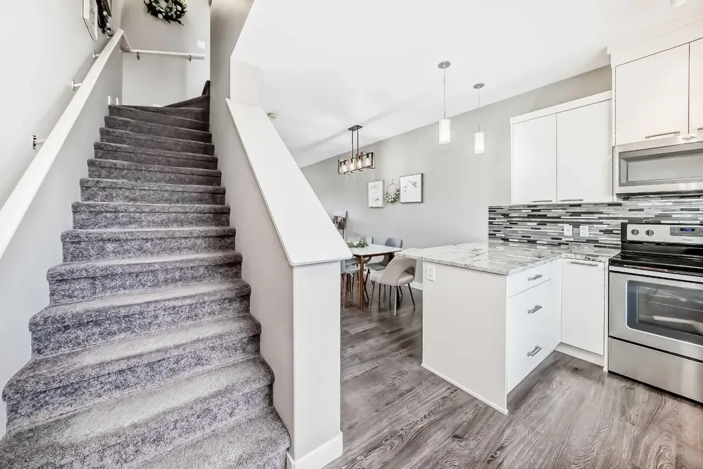 1651 Symons Valley Parkway NW Calgary AB T3P 0R9