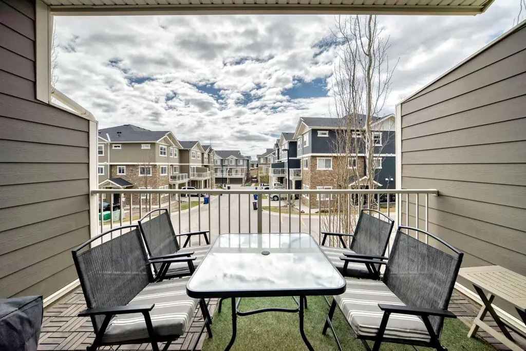 1651 Symons Valley Parkway NW Calgary AB T3P 0R9