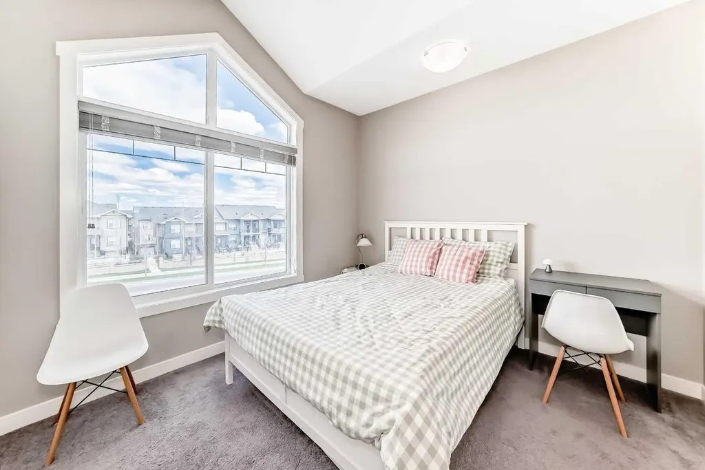 1651 Symons Valley Parkway NW Calgary AB T3P 0R9