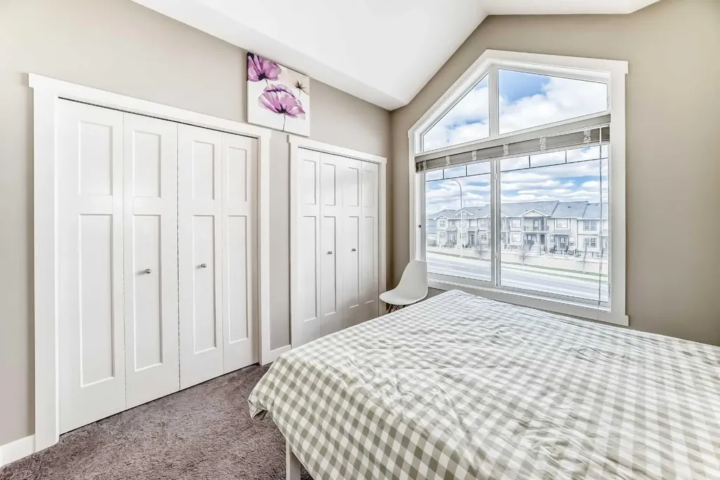 1651 Symons Valley Parkway NW Calgary AB T3P 0R9