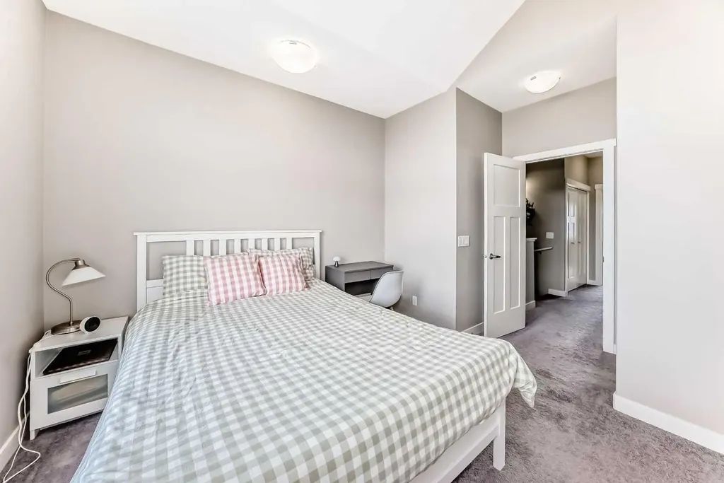 1651 Symons Valley Parkway NW Calgary AB T3P 0R9