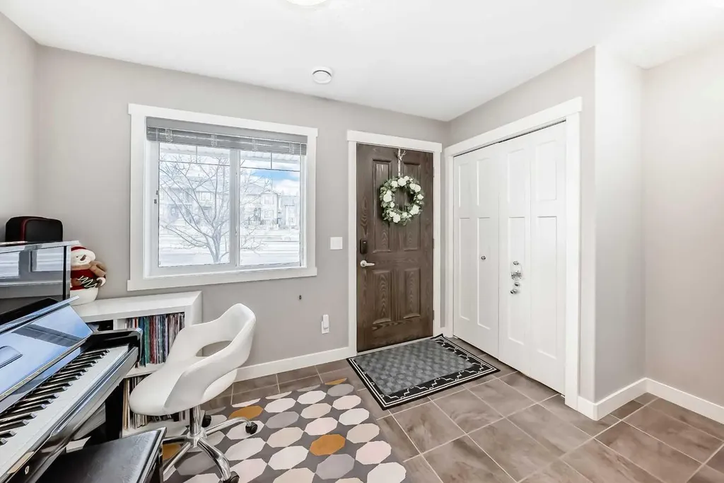 1651 Symons Valley Parkway NW Calgary AB T3P 0R9