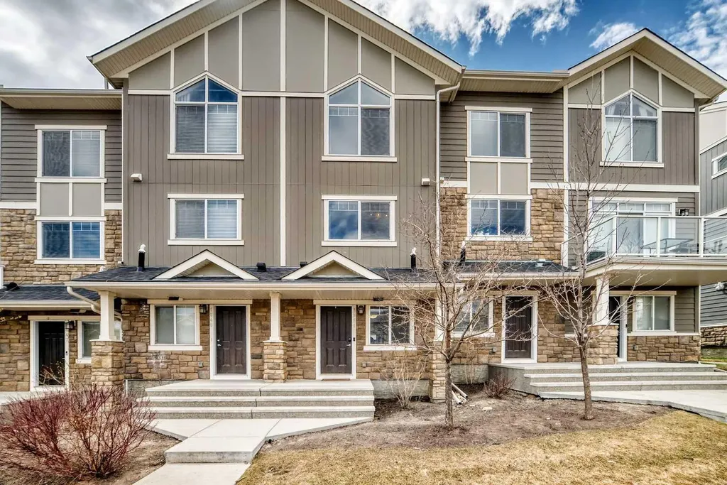 1651 Symons Valley Parkway NW Calgary AB T3P 0R9