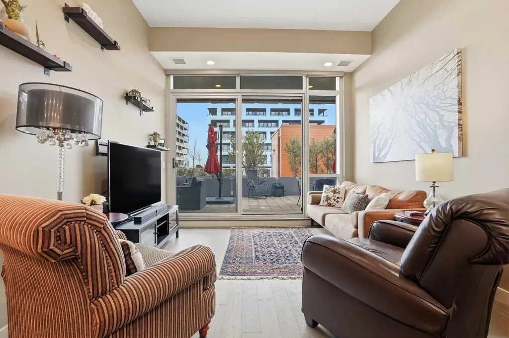 88 9 Street NE Calgary AB T2E 4E1