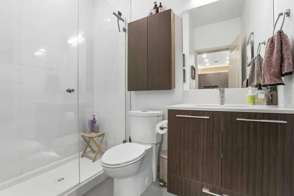 88 9 Street NE Calgary AB T2E 4E1