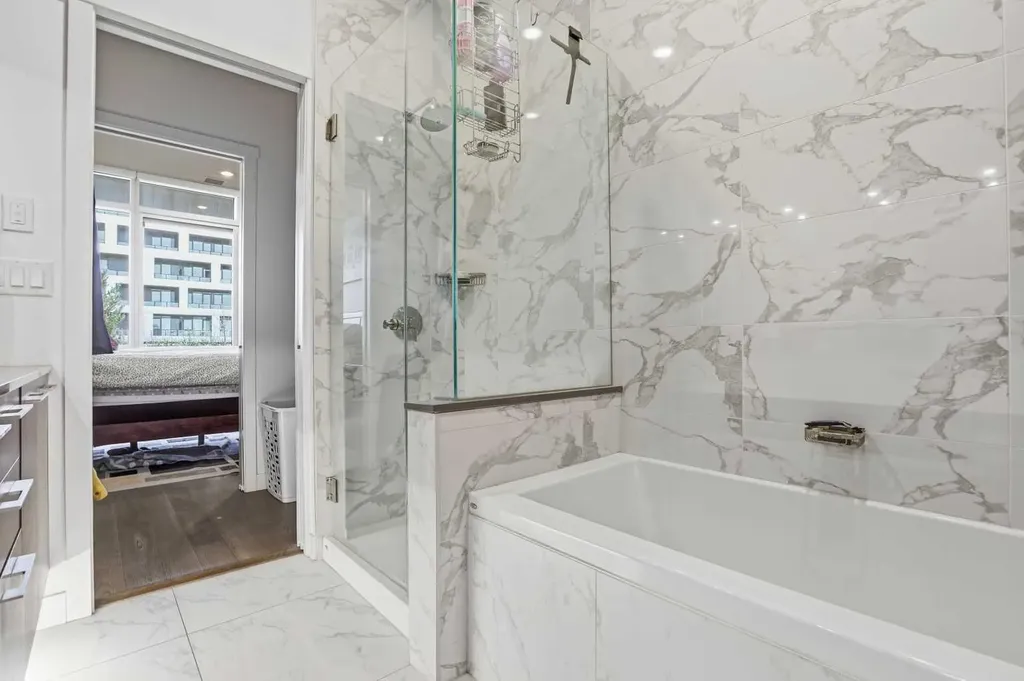 88 9 Street NE Calgary AB T2E 4E1