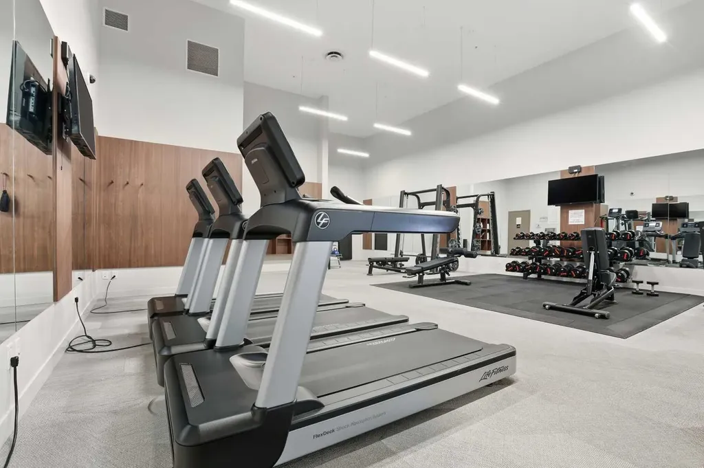 88 9 Street NE Calgary AB T2E 4E1