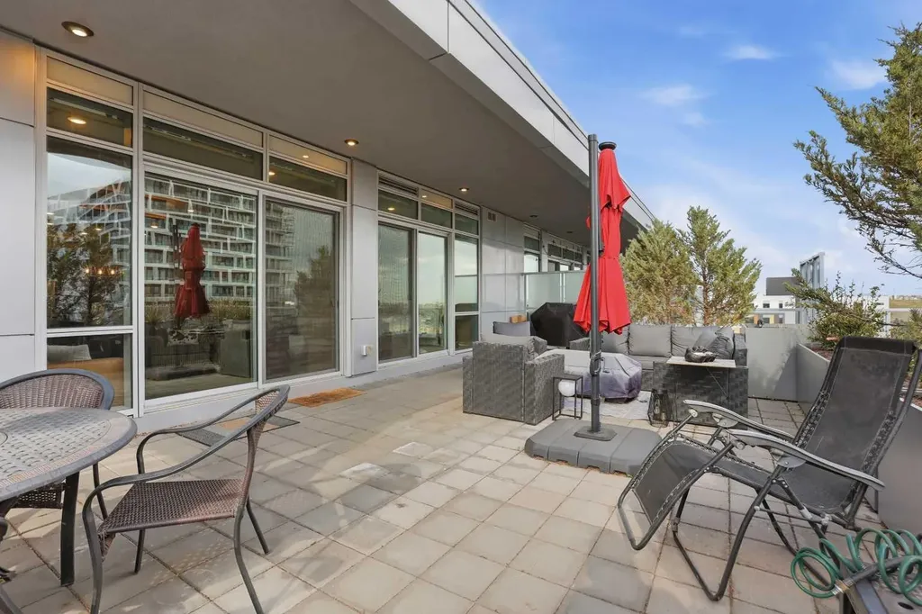 88 9 Street NE Calgary AB T2E 4E1