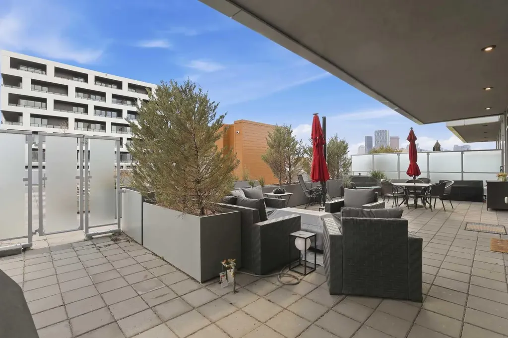 88 9 Street NE Calgary AB T2E 4E1
