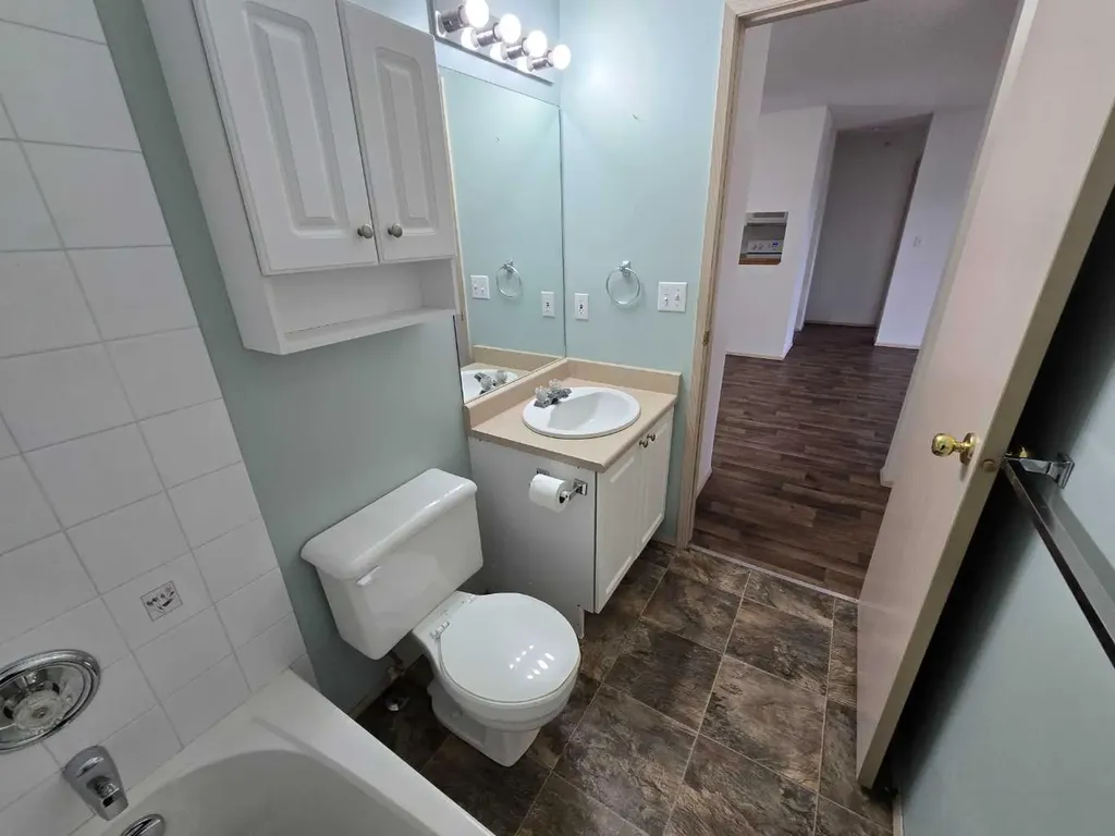 485 Red Crow Boulevard W Lethbridge AB T1K 7G6
