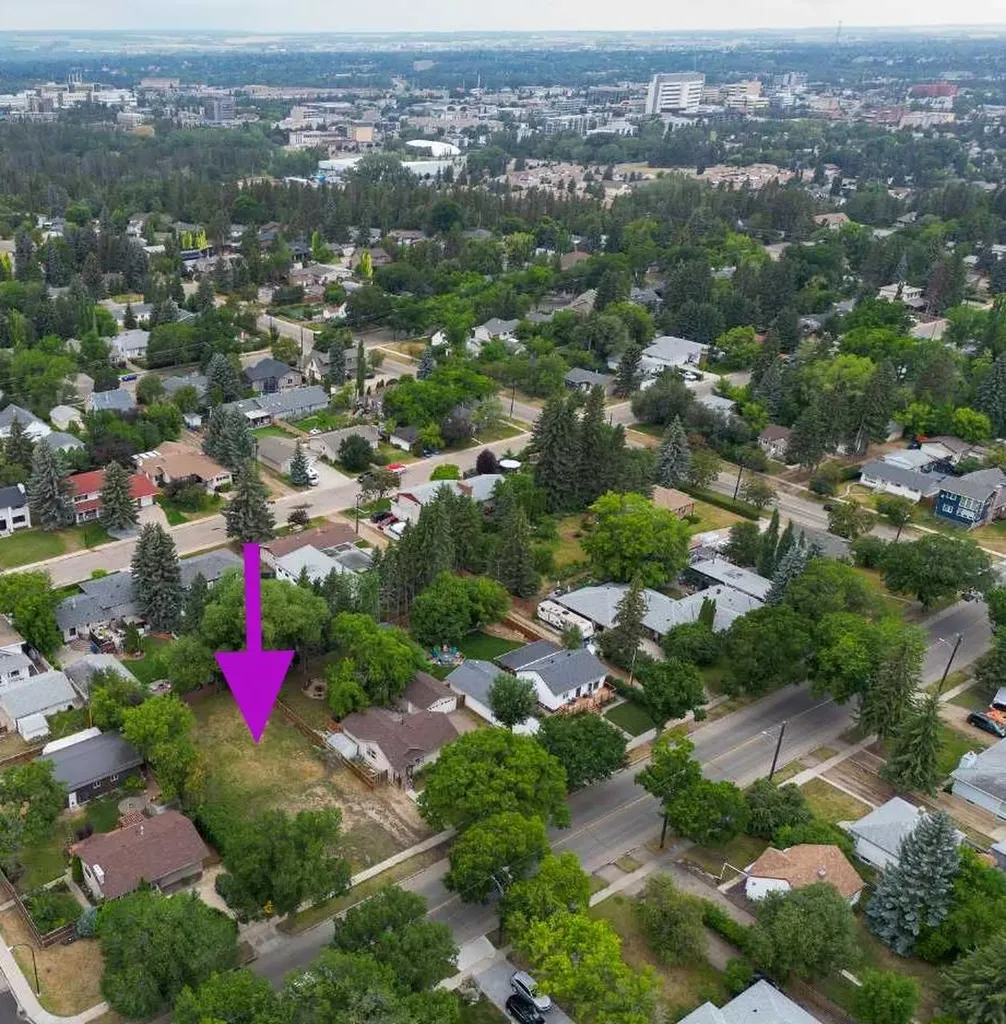 3512 43 Avenue Red Deer AB T4N 3B4