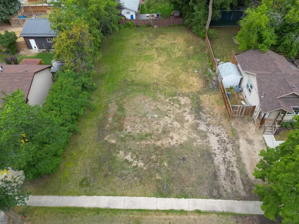 3512 43 Avenue Red Deer AB T4N 3B4