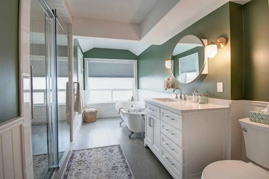 616 9 Avenue NE Calgary AB T2E 0W3