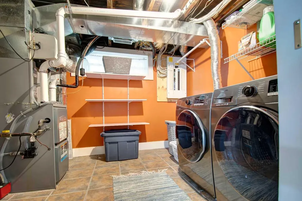 616 9 Avenue NE Calgary AB T2E 0W3