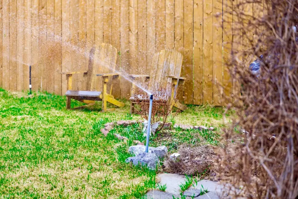 84 Abingdon Crescent NE Calgary AB T2A 6S3