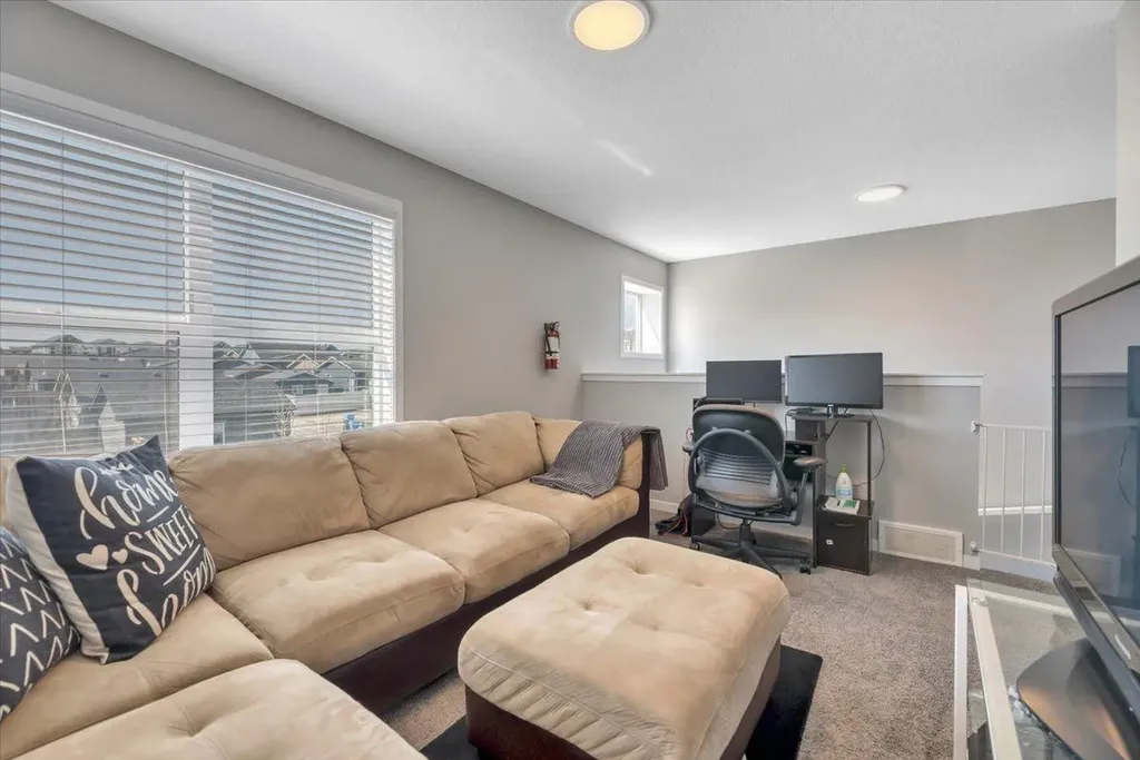 116 Lucas Street NW Calgary AB T3P 1R6