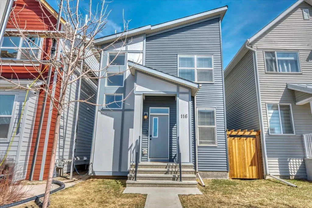 116 Lucas Street NW Calgary AB T3P 1R6