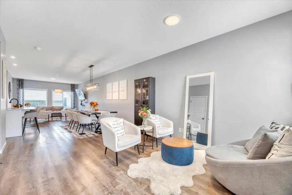 116 Lucas Street NW Calgary AB T3P 1R6
