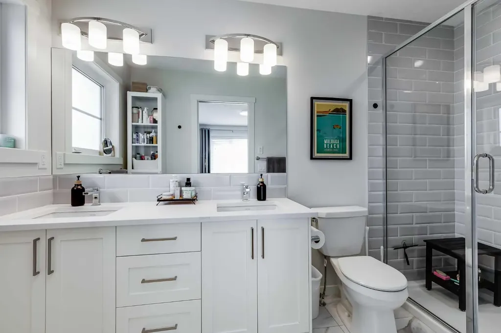 260 Rowley Way NW Calgary AB T3L 0H5