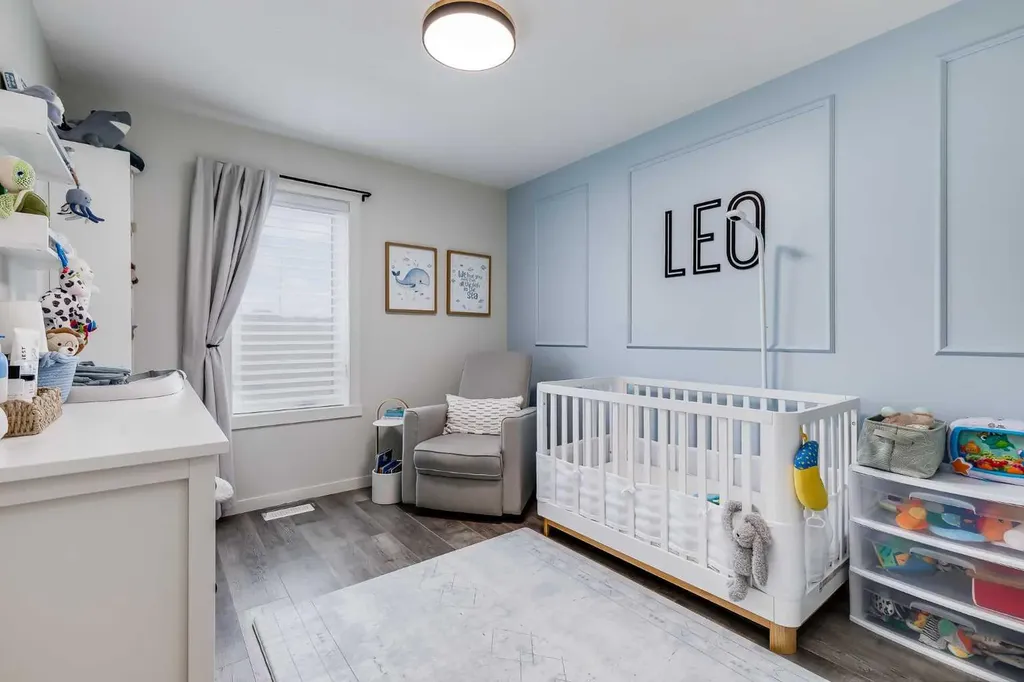 260 Rowley Way NW Calgary AB T3L 0H5