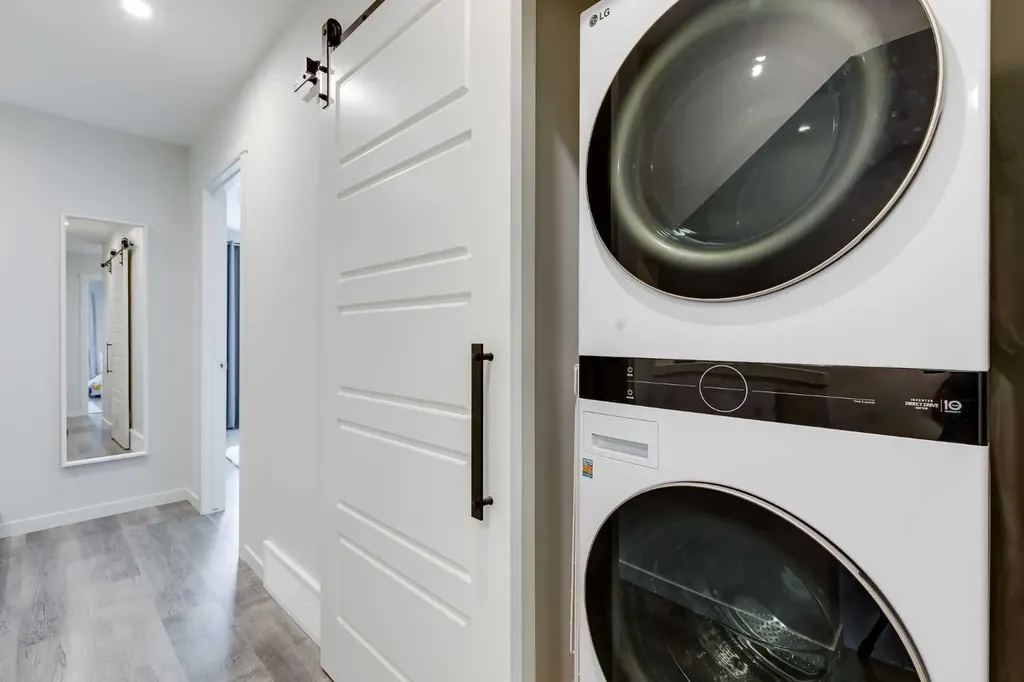 260 Rowley Way NW Calgary AB T3L 0H5