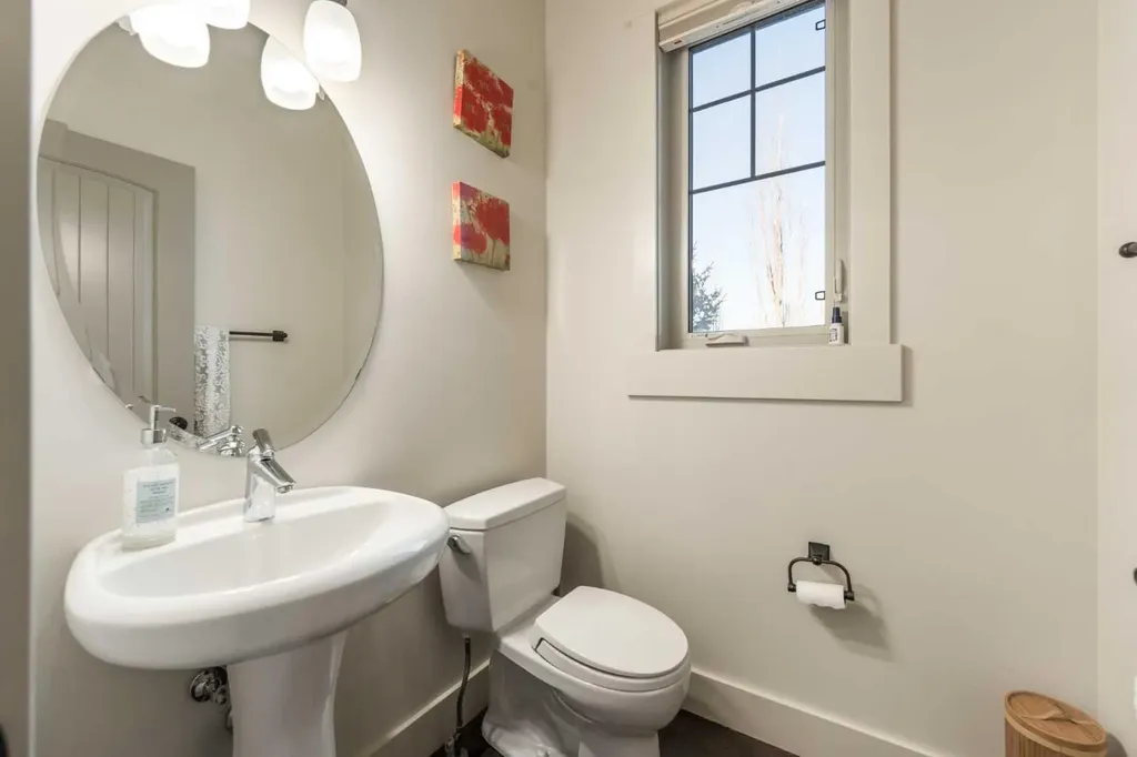 52 Aspen Summit Drive SW Calgary AB T3H 0E8