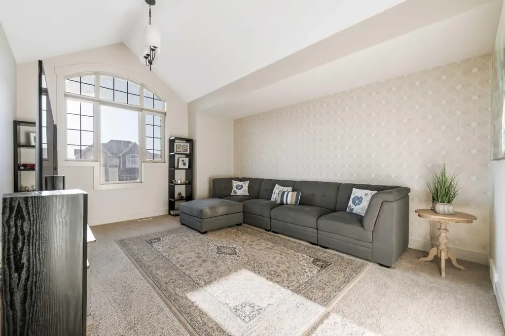 52 Aspen Summit Drive SW Calgary AB T3H 0E8
