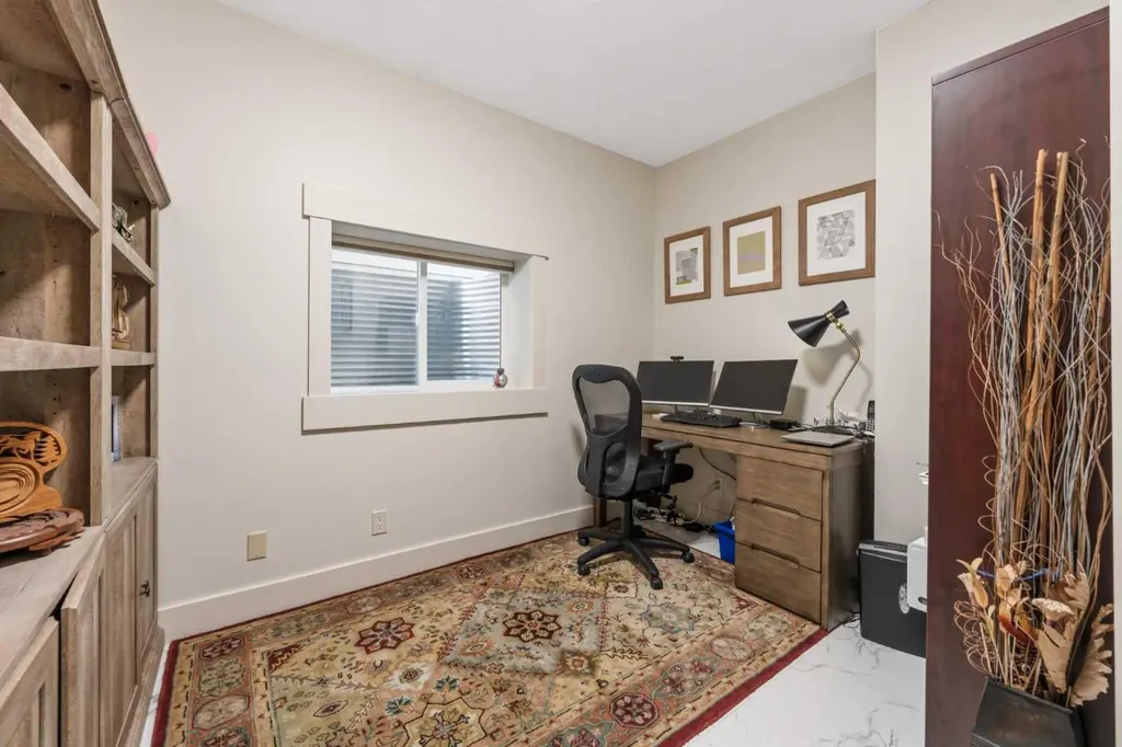 52 Aspen Summit Drive SW Calgary AB T3H 0E8