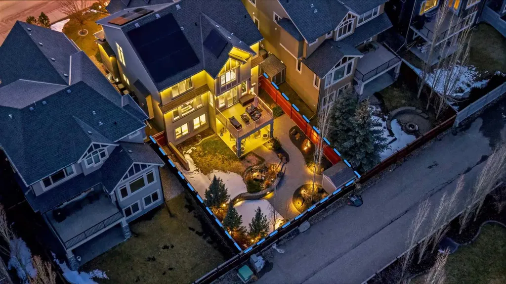52 Aspen Summit Drive SW Calgary AB T3H 0E8
