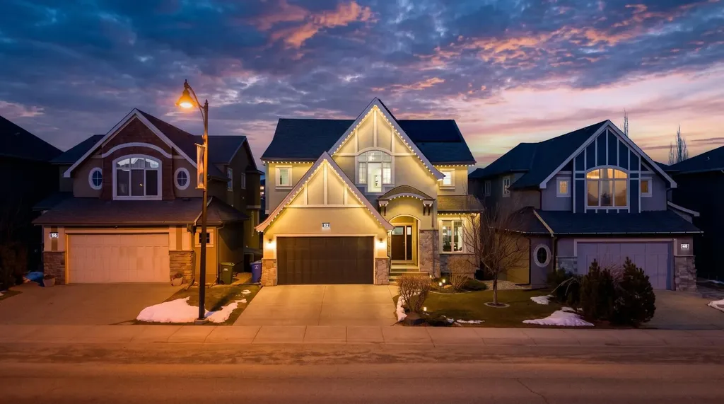 52 Aspen Summit Drive SW Calgary AB T3H 0E8