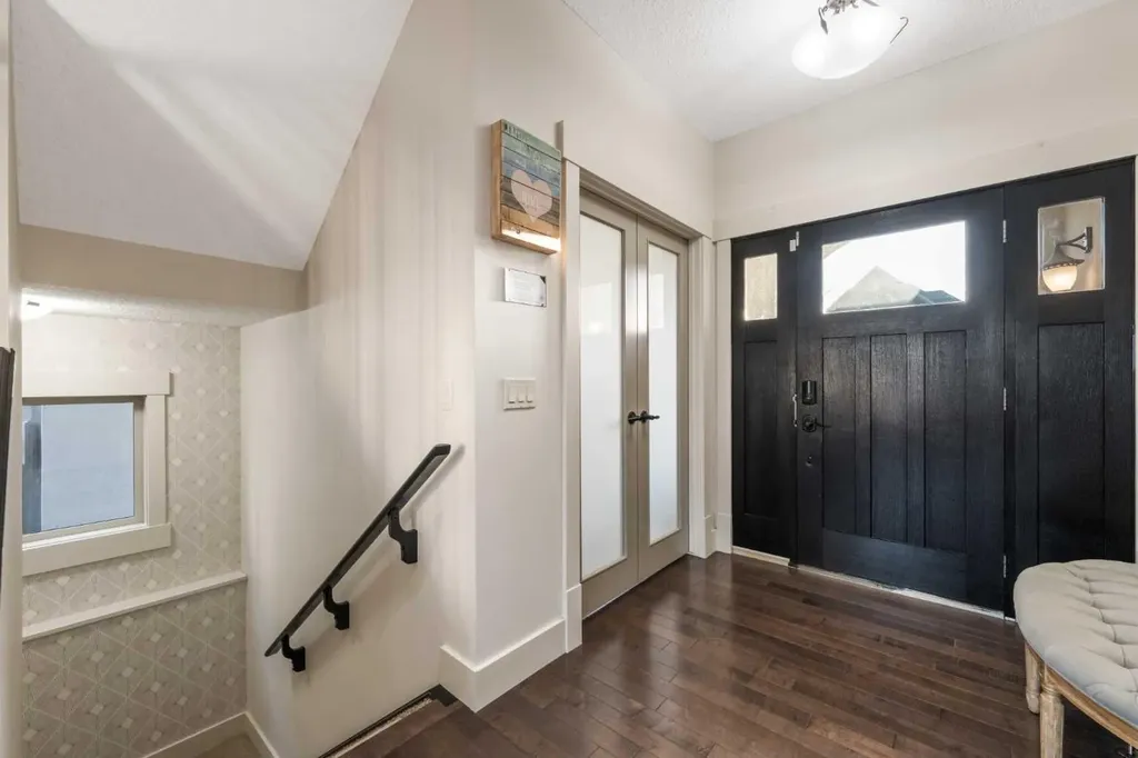 52 Aspen Summit Drive SW Calgary AB T3H 0E8