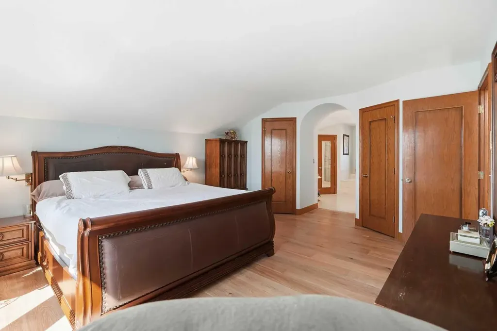11516 Douglas Woods Rise SE Calgary AB T2Z1Z9